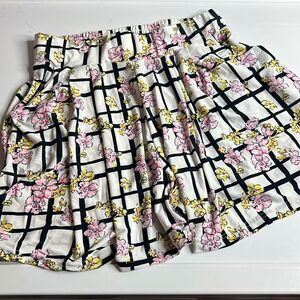Woman's Shorts nwot 